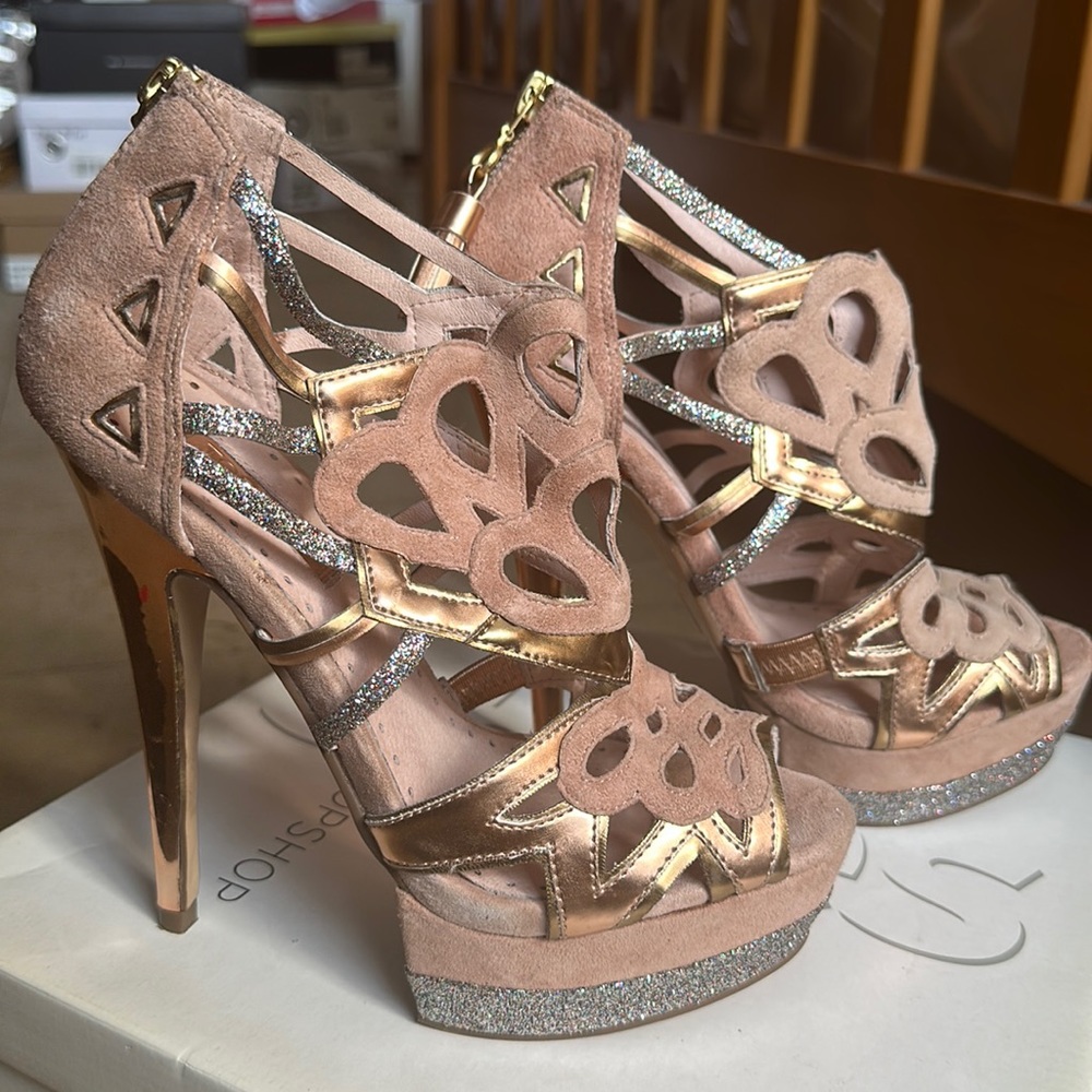 Topshop Lopez Nude Heels Size 7 1/2
